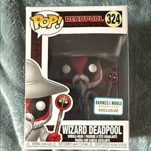 Wizard Deadpool Pop! Vinyl Figure